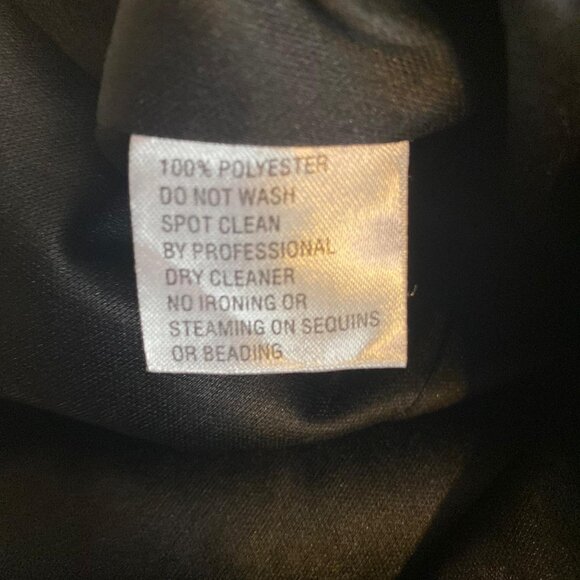 Glamorous short tuxedo dress by Mac Duggal. - Picture 10 of 10